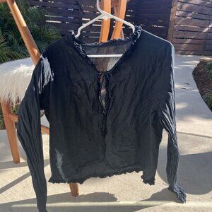 Black Tie Long Sleeve